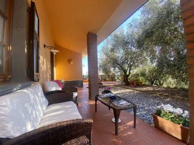 Villa Indipendente in vendita a Unione di comuni Montana Lunigiana, Fosdinovo