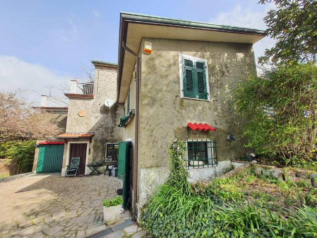 Villa Indipendente in vendita a Unione di comuni Montana Lunigiana, Fosdinovo