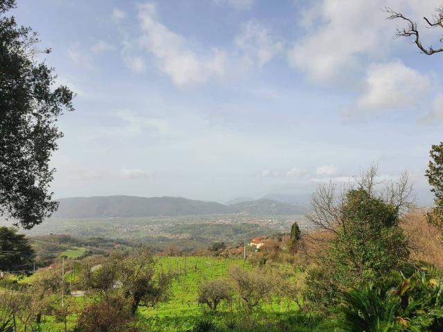 Villa Indipendente in vendita a Unione di comuni Montana Lunigiana, Fosdinovo
