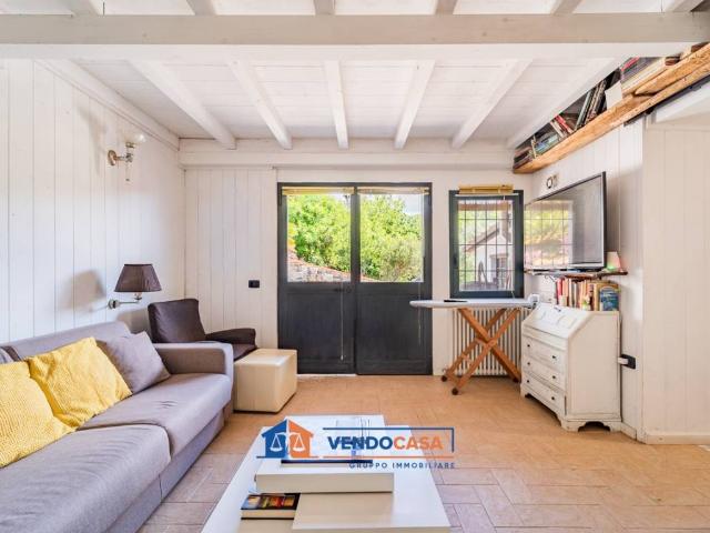 Villa Indipendente in vendita a Unione di comuni Montana Lunigiana, Fosdinovo