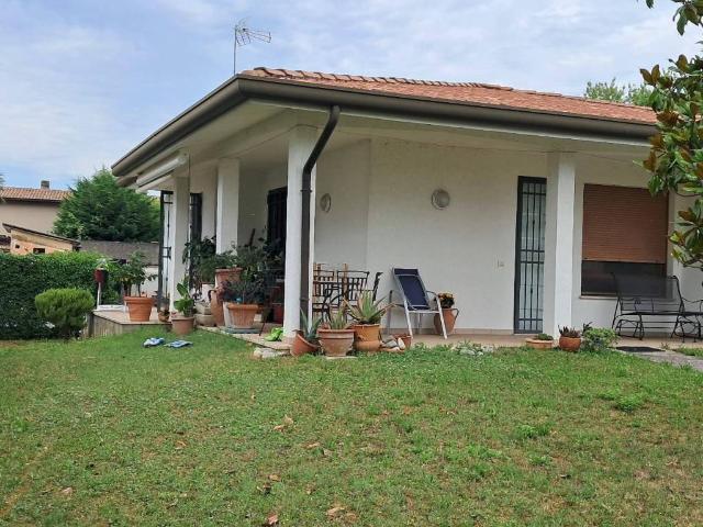 Villa Indipendente in vendita a Fossalta, Veneto