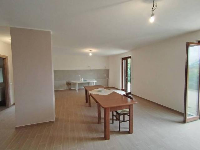 Villa Indipendente in vendita a Fossalto, Molise