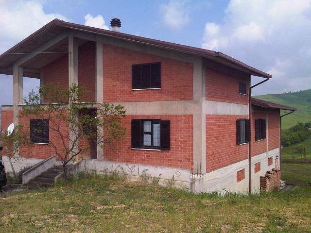 Villa Indipendente in vendita a Fossalto, Molise