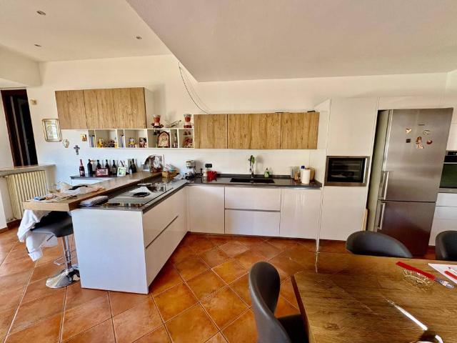 Villa Indipendente in vendita a San Lorenzo, Piemonte