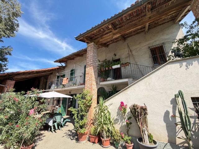 Villa Indipendente in vendita a Piemonte, Cuneo