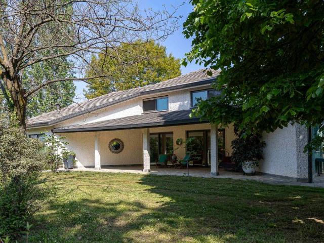 Villa Indipendente in vendita a Belmonte, Piemonte