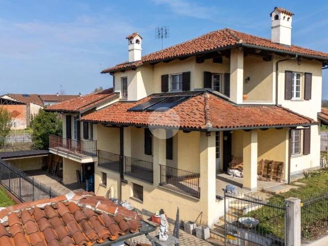 Villa Indipendente in vendita a Loreto, Fossano