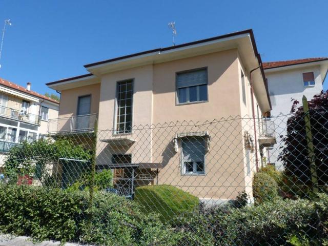 Villa Indipendente in vendita a Piemonte, Cuneo