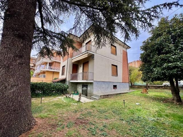 Villa Indipendente in vendita a Piemonte, Cuneo