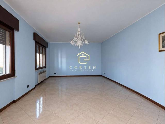 Villa Indipendente in vendita a Fossò, Venezia