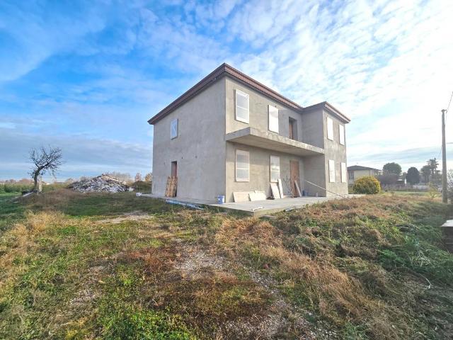 Villa Indipendente in vendita a Fossò, Veneto