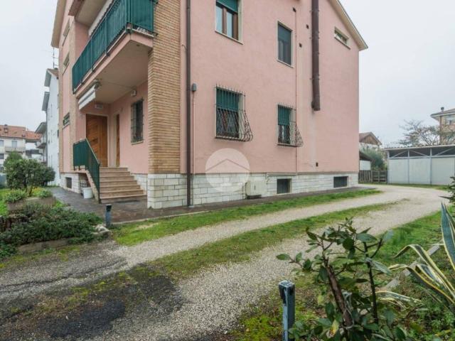 Villa Indipendente in vendita a Marche, Pesaro E Urbino