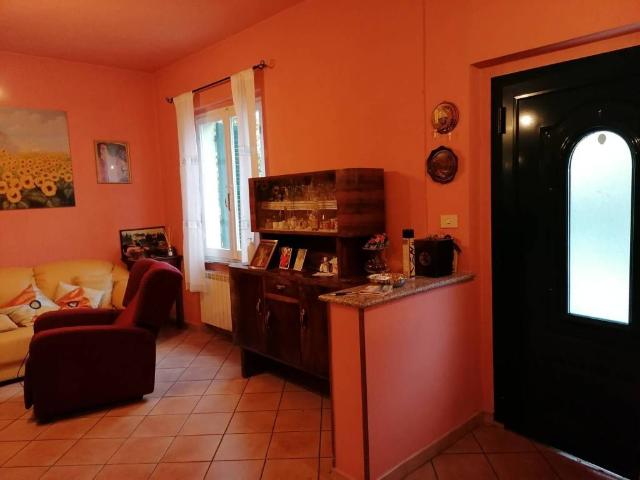 Villa Indipendente in vendita a Sant'Antonio, Marche