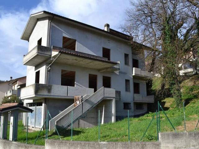 Villa Indipendente in vendita a Monte Celso, Marche