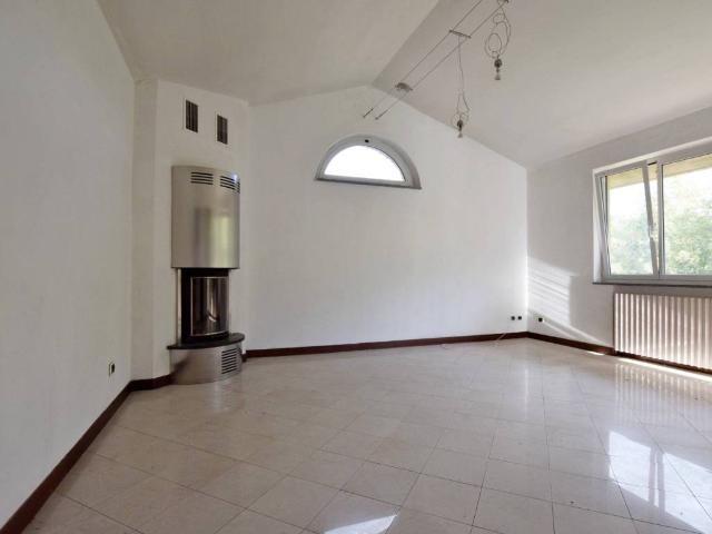 Villa Indipendente in vendita a Case Rane, Piemonte