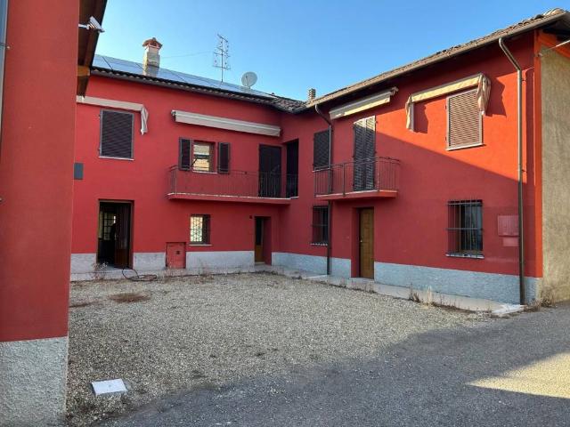 Villa Indipendente in vendita a Piemonte, Alessandria