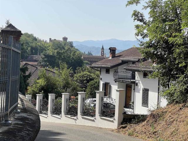 Villa Indipendente in vendita a Piemonte, Alessandria