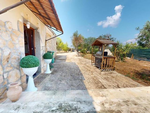 Villa Indipendente in vendita a Francavilla Fontana, Brindisi