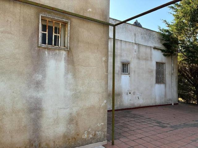 Villa Indipendente in vendita a Puglia, Brindisi