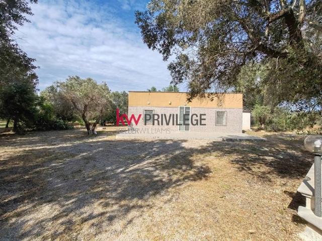 Villa Indipendente in vendita a Puglia, Brindisi