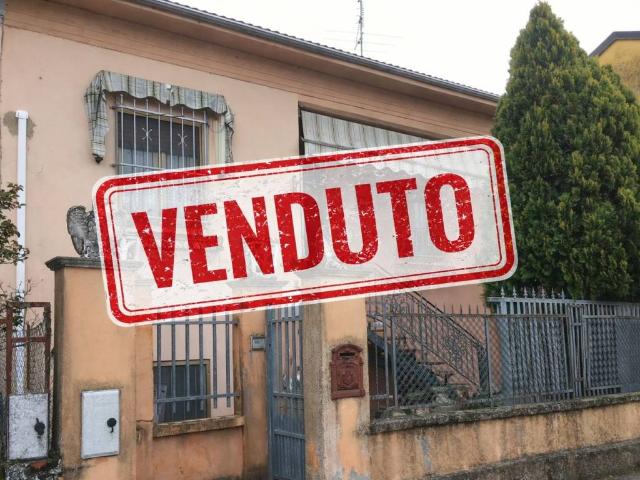 Villa Indipendente in vendita a Frascarolo, Lombardia