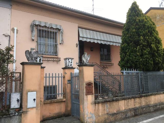 Villa Indipendente in vendita a Frascarolo, Lombardia