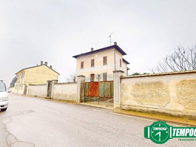 Villa Indipendente in vendita a Frascarolo, Lombardia