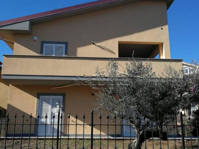 Villa Indipendente in vendita a Roma Capitale, Lazio