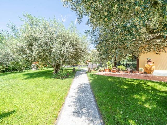 Villa Indipendente in vendita a Roma Capitale, Lazio