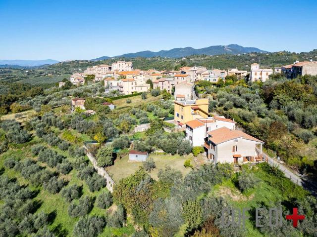 Villa Indipendente in vendita a Frasso Sabino, Lazio
