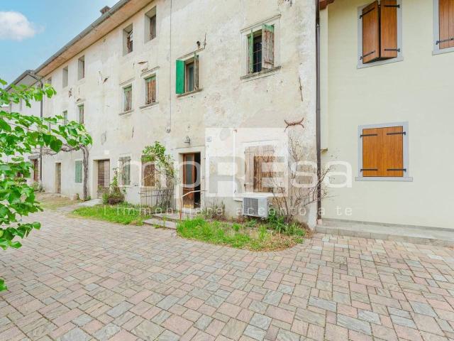 Villa Indipendente in vendita a Fregona, Veneto