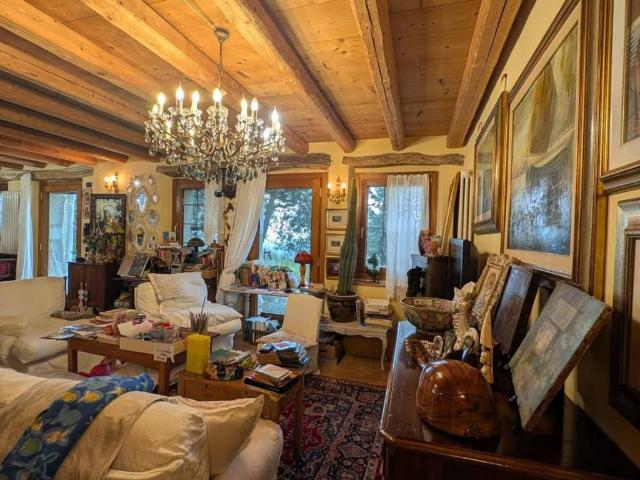 Villa Indipendente in vendita a Fregona, Veneto