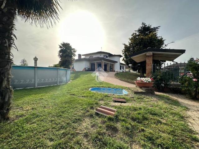 Villa Indipendente in vendita a Piemonte, Alessandria