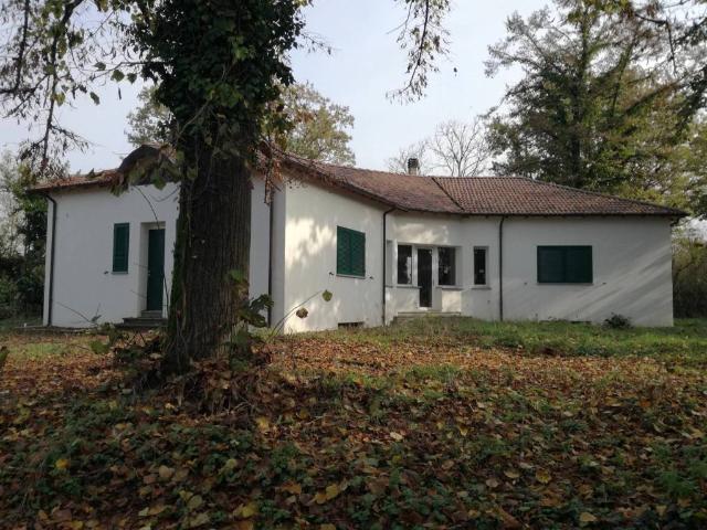Villa Indipendente in vendita a Piemonte, Alessandria