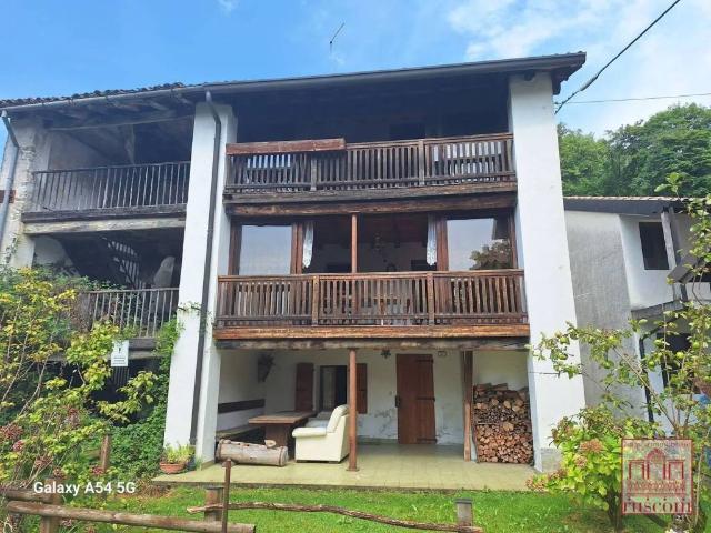 Villa Indipendente in vendita a Frisanco, Friuli-Venezia Giulia
