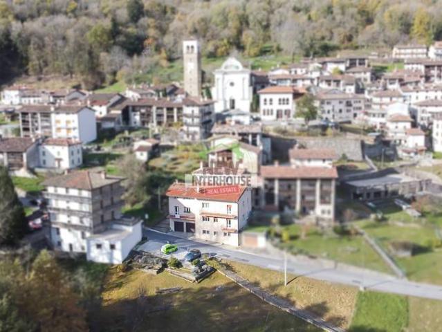 Villa Indipendente in vendita a Frisanco, Friuli-Venezia Giulia
