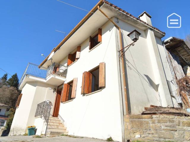 Villa Indipendente in vendita a Frisanco, Friuli-Venezia Giulia