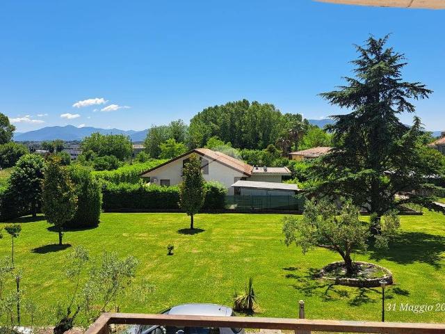 Villa Indipendente in vendita a Frosinone, Lazio