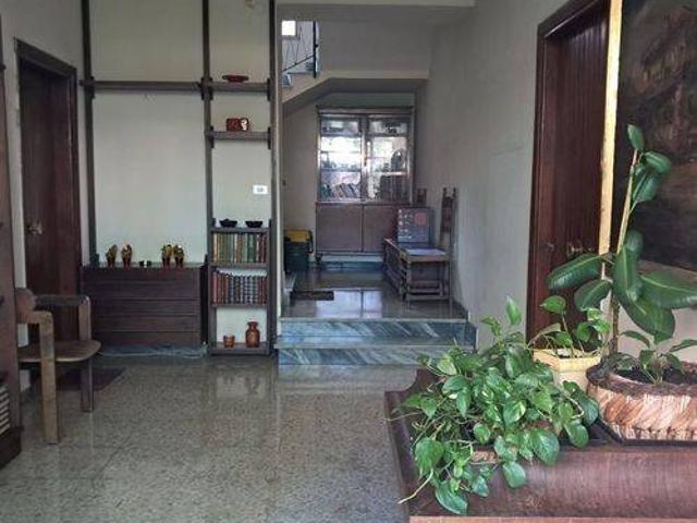 Villa Indipendente in vendita a Frosinone, Lazio