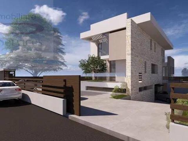 Villa Indipendente in vendita a Frosinone, Lazio