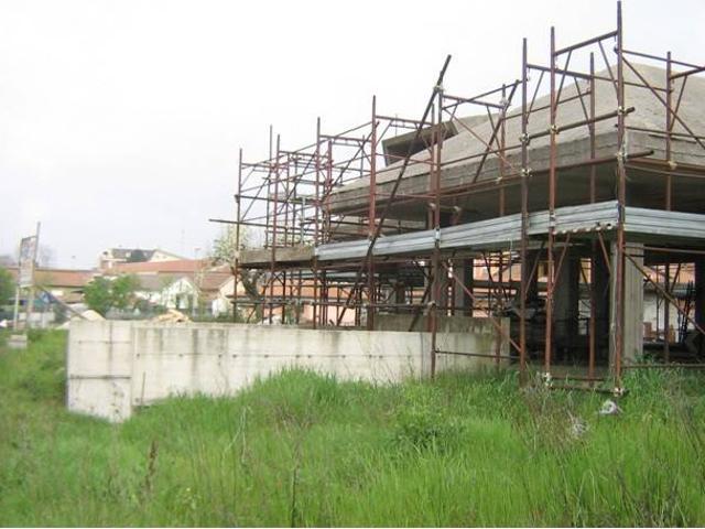 Villa Indipendente in vendita a Frosinone, Lazio