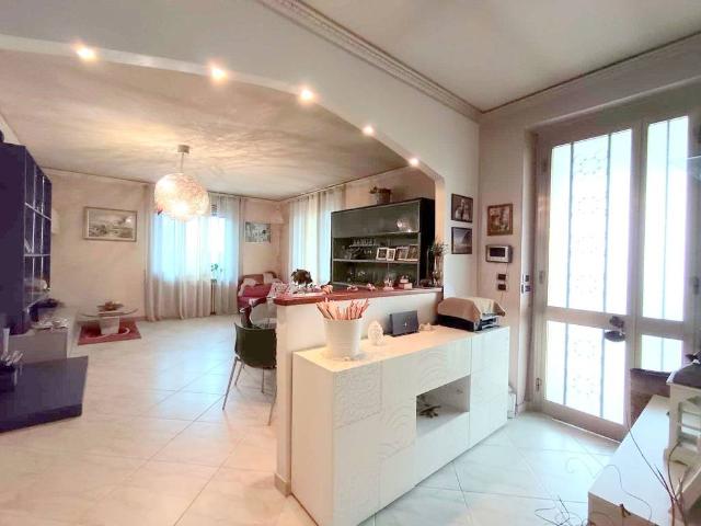 Villa Indipendente in vendita a Piemonte, Torino