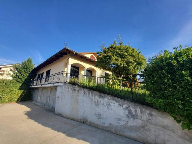 Villa Indipendente in vendita a San Giusto, Frossasco