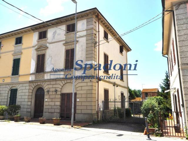 Villa Indipendente in vendita a Unione dei Comuni Circondario dell'Empolese Valdelsa, Fucecchio