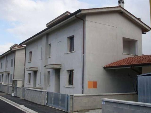Villa Indipendente in vendita a Unione dei Comuni Circondario dell'Empolese Valdelsa, Fucecchio