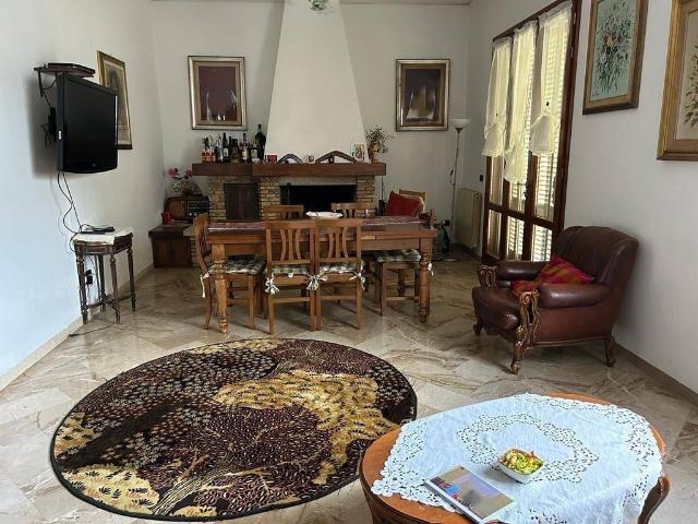 Villa Indipendente in vendita a Unione dei Comuni Circondario dell'Empolese Valdelsa, Fucecchio