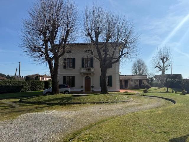 Villa Indipendente in vendita a Unione dei Comuni Circondario dell'Empolese Valdelsa, Fucecchio