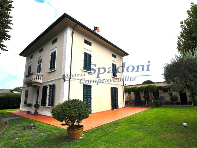 Villa Indipendente in vendita a Unione dei Comuni Circondario dell'Empolese Valdelsa, Altopascio