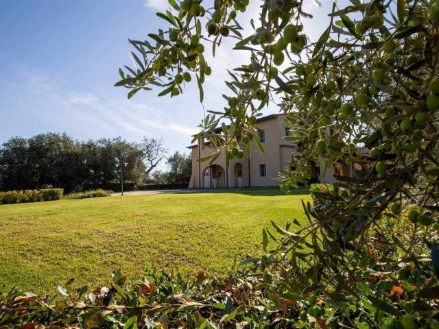 Villa Indipendente in vendita a Unione dei Comuni Circondario dell'Empolese Valdelsa, Fucecchio