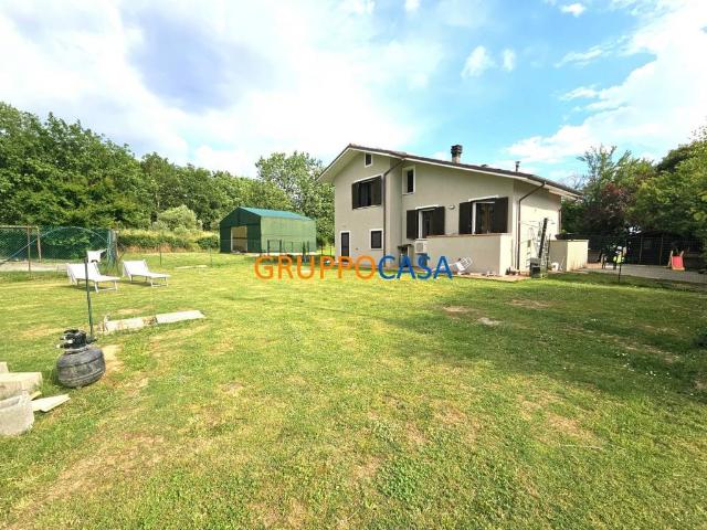 Villa Indipendente in vendita a Unione dei Comuni Circondario dell'Empolese Valdelsa, Fucecchio